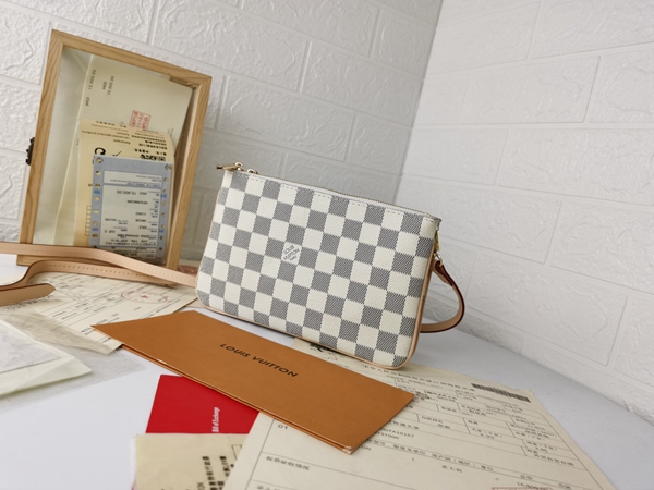 ルイヴィトンバッグ側面デザイン